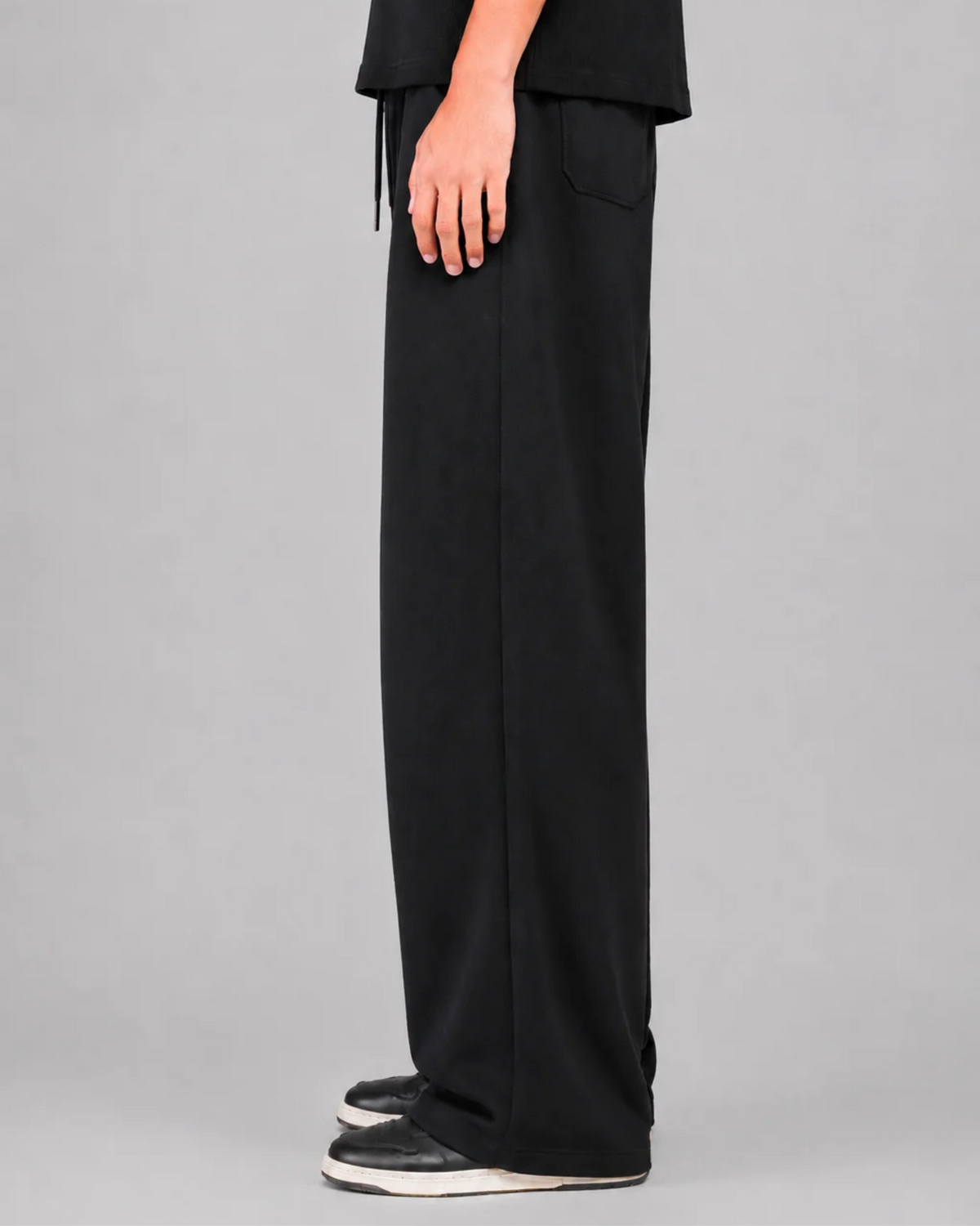 Straight Leg Baggy Trouser